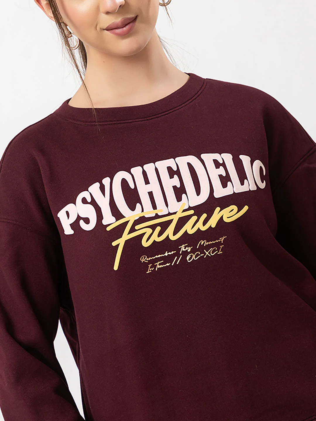 Women's Graphic Crew-Neck Sweatshirt - Image 4