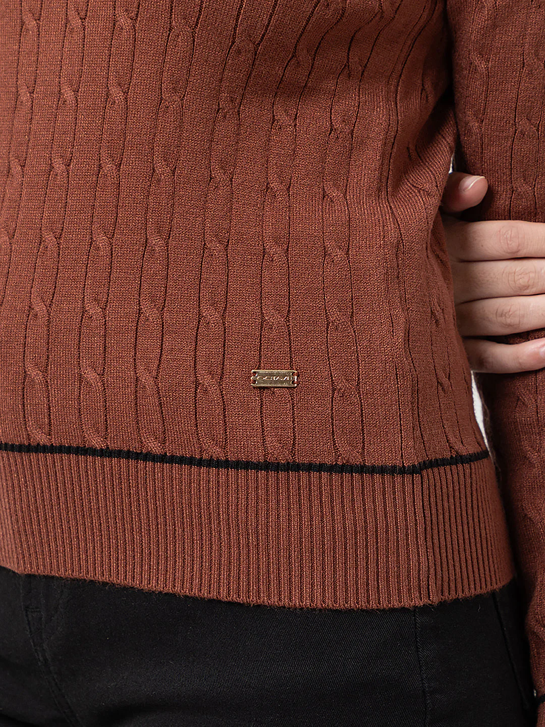 Women's Cable-Knit Solid Sweater - Image 7