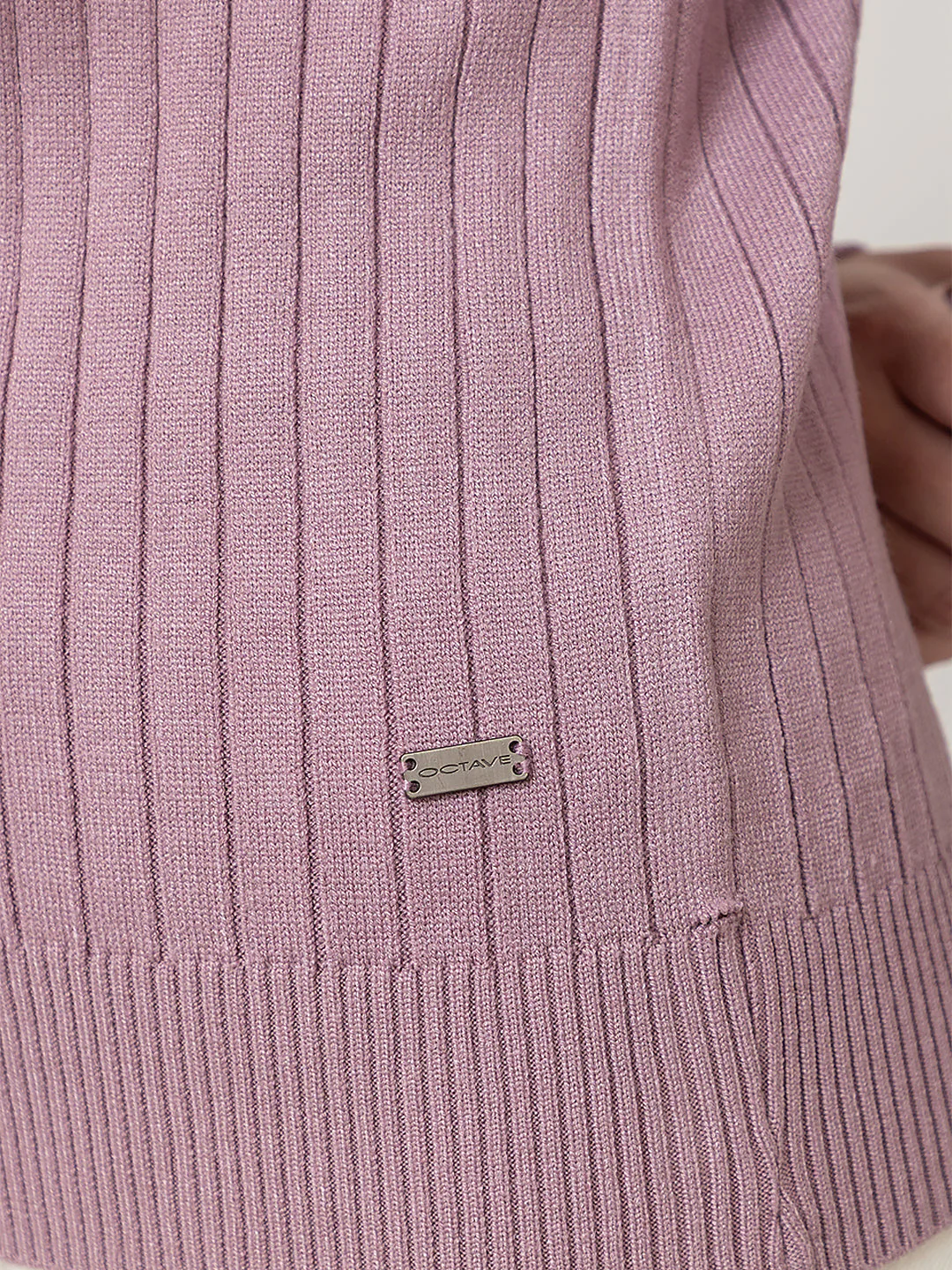 Women's Cable-Knit Solid Sweater - Image 4