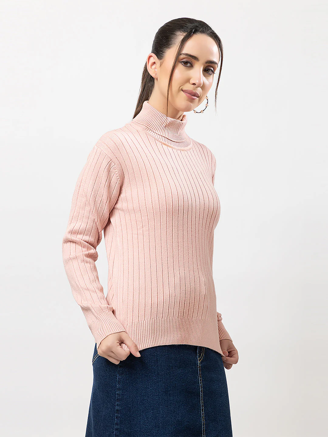 Women's Cable-Knit Solid Sweater - Image 5