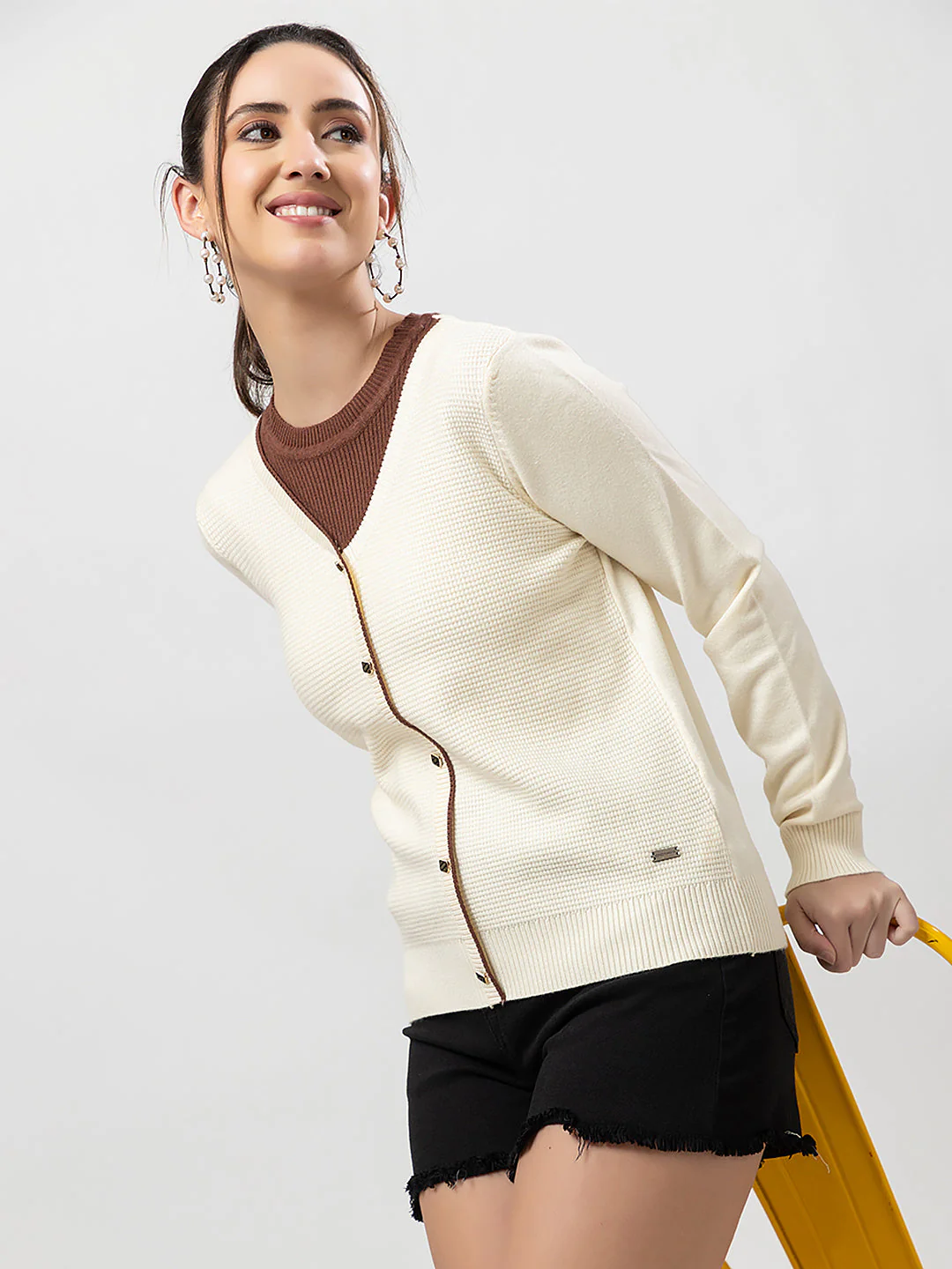 Women's Duo-Colour Stylish Cardigan - Image 4