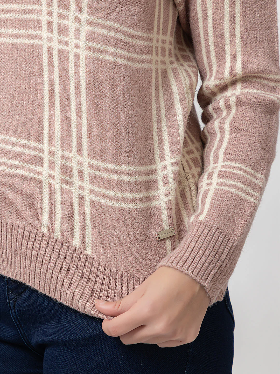 Women's Crew-Neck Checked Sweater - Image 5