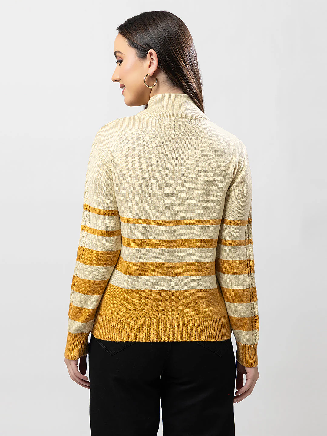 Women's Cable-Knit Zipper Cardigan - Image 3