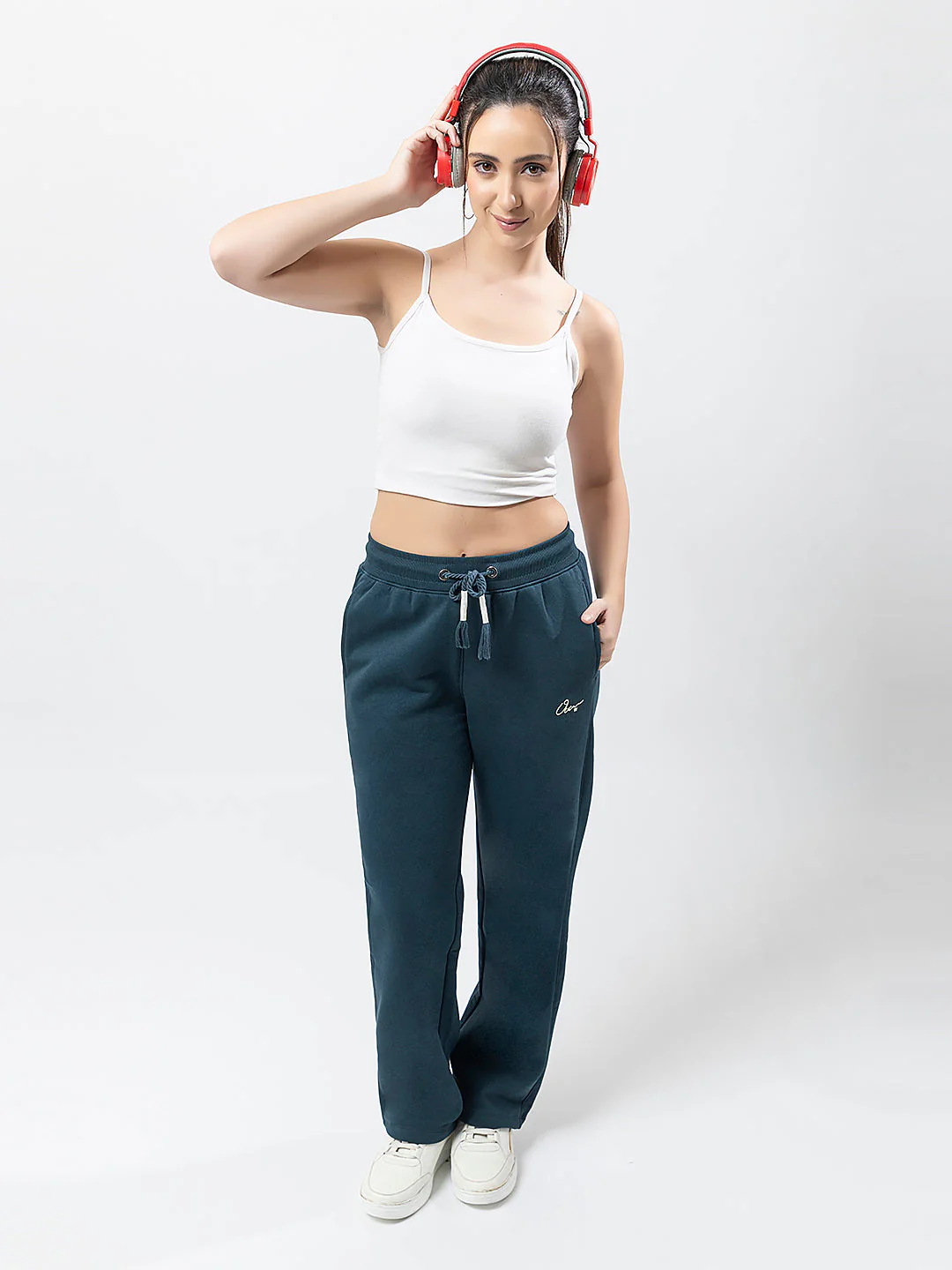 Women's Easy-Fit Pants - Image 7