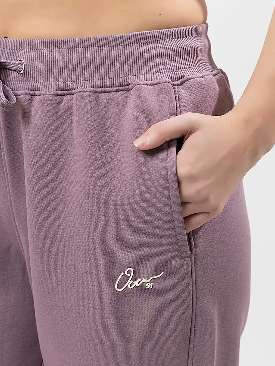 Women's Easy-Fit Pants - Image 5
