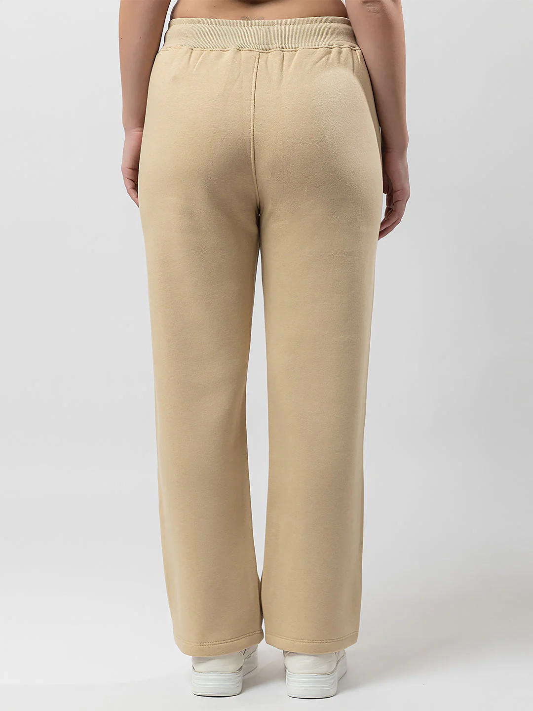 Women's Easy-Fit Pants - Image 3