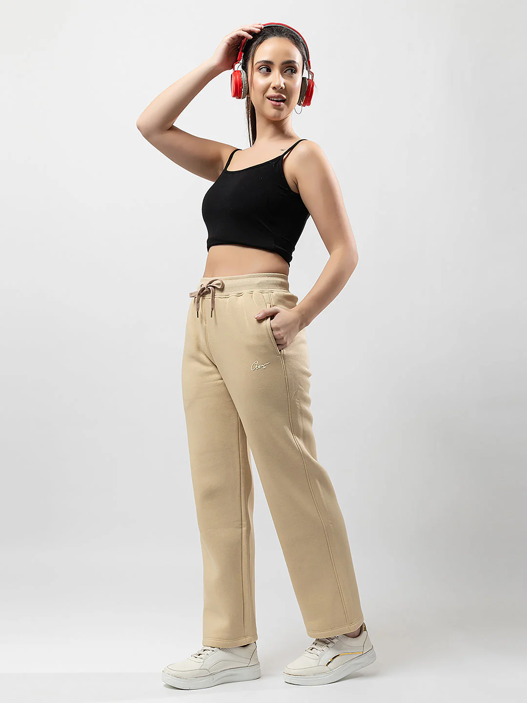 Women's Easy-Fit Pants - Image 7