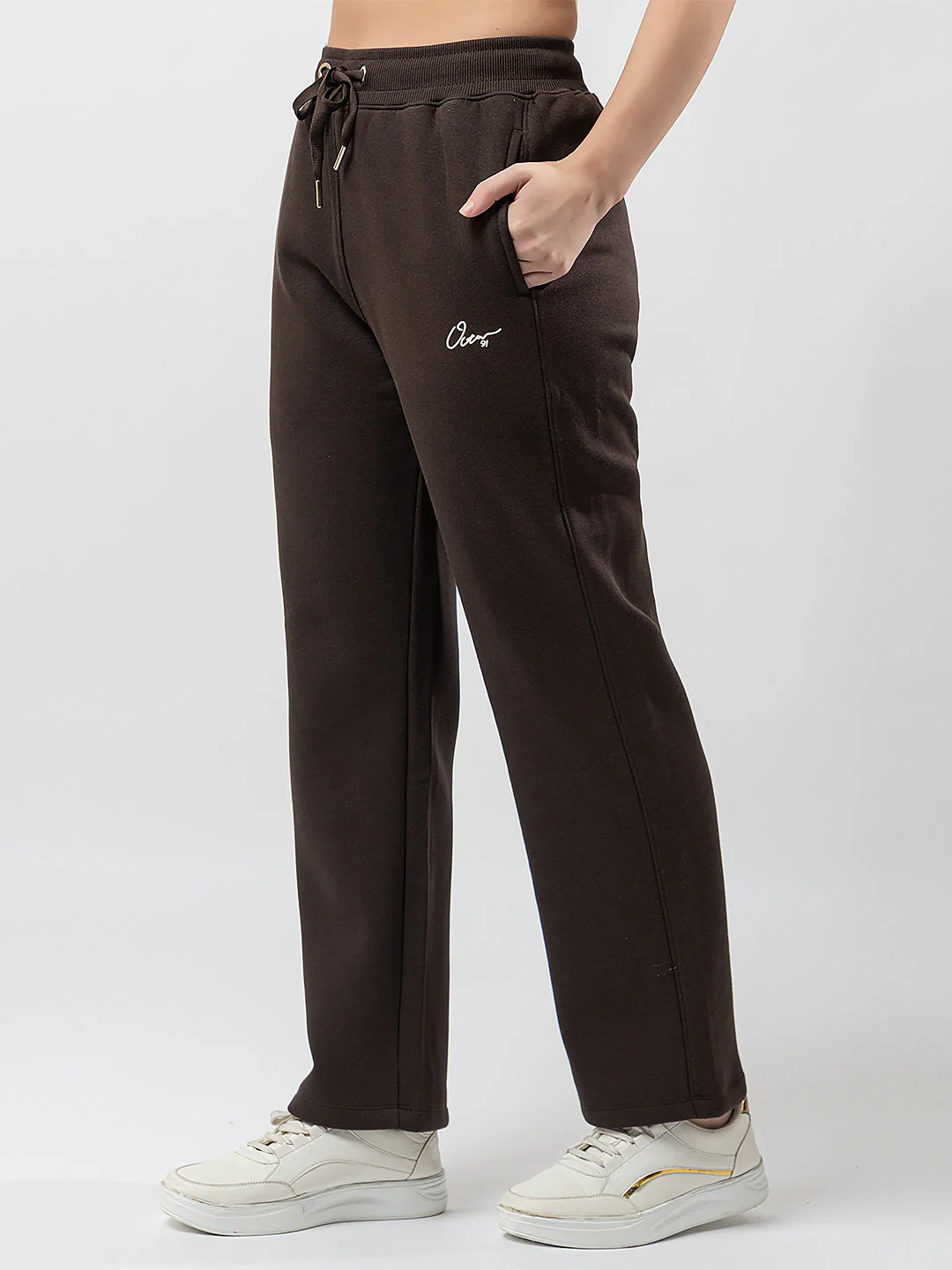 Women's Easy-Fit Pants - Image 2
