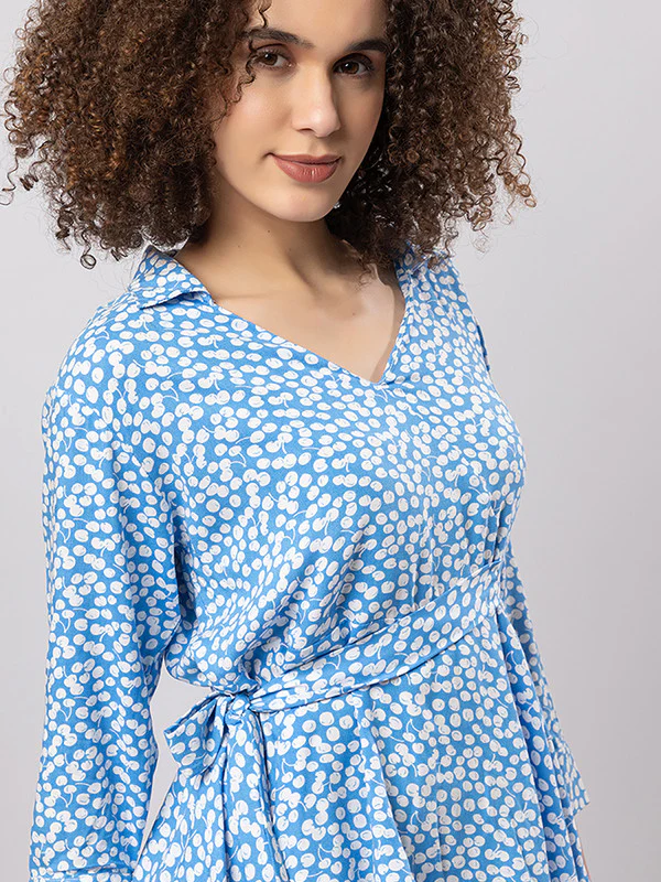 Women's Elegant Rayon Top - Image 4