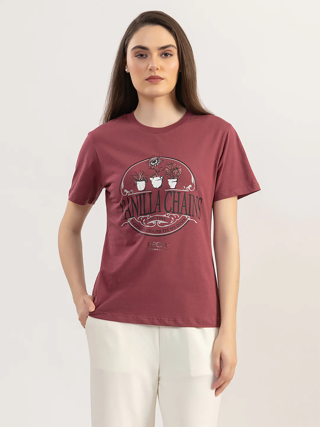 Women’s Essential Basic T-Shirt
