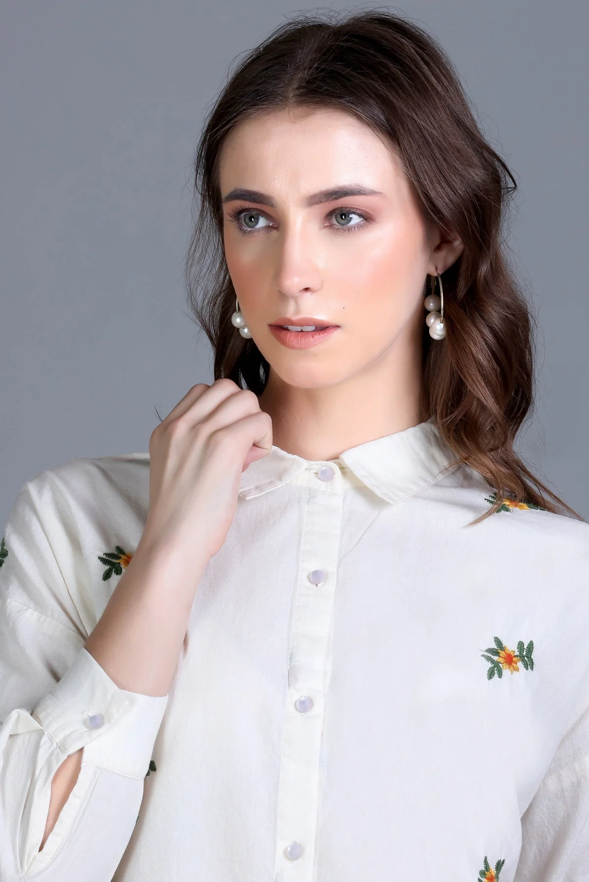 Women's Floral Print Shirt - Image 11