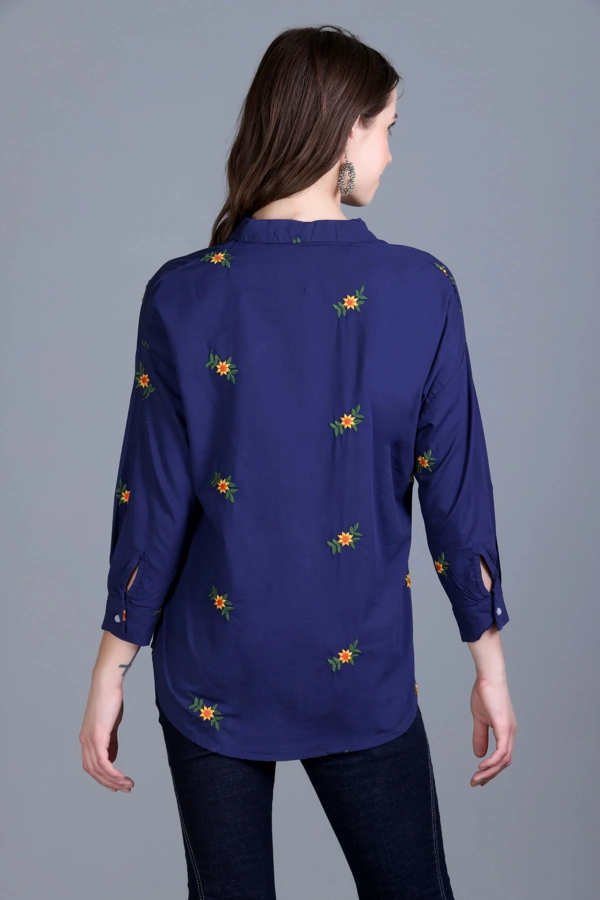 Women's Floral Print Shirt - Image 5