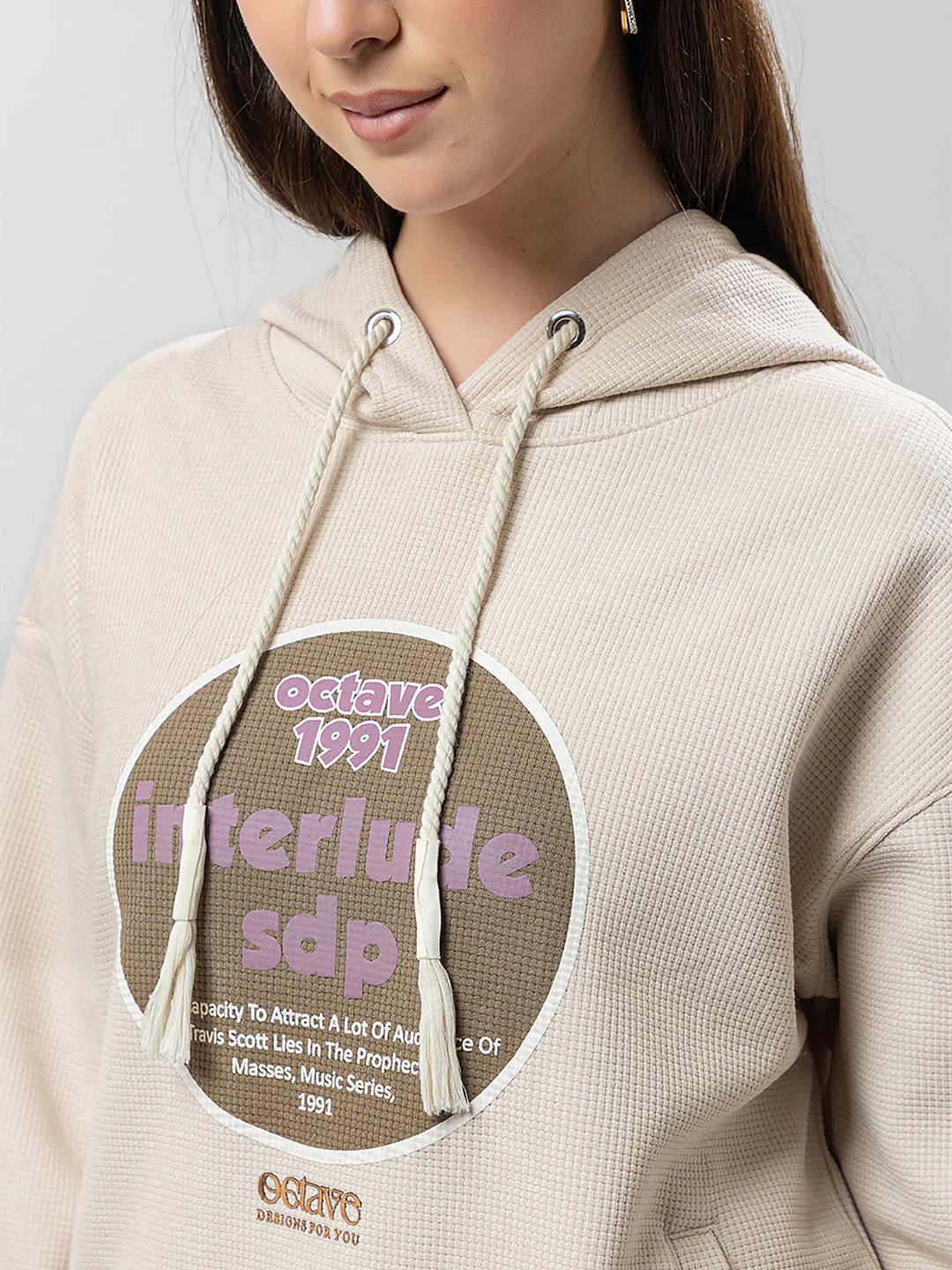 Women's Hooded Graphic Sweatshirt - Image 5