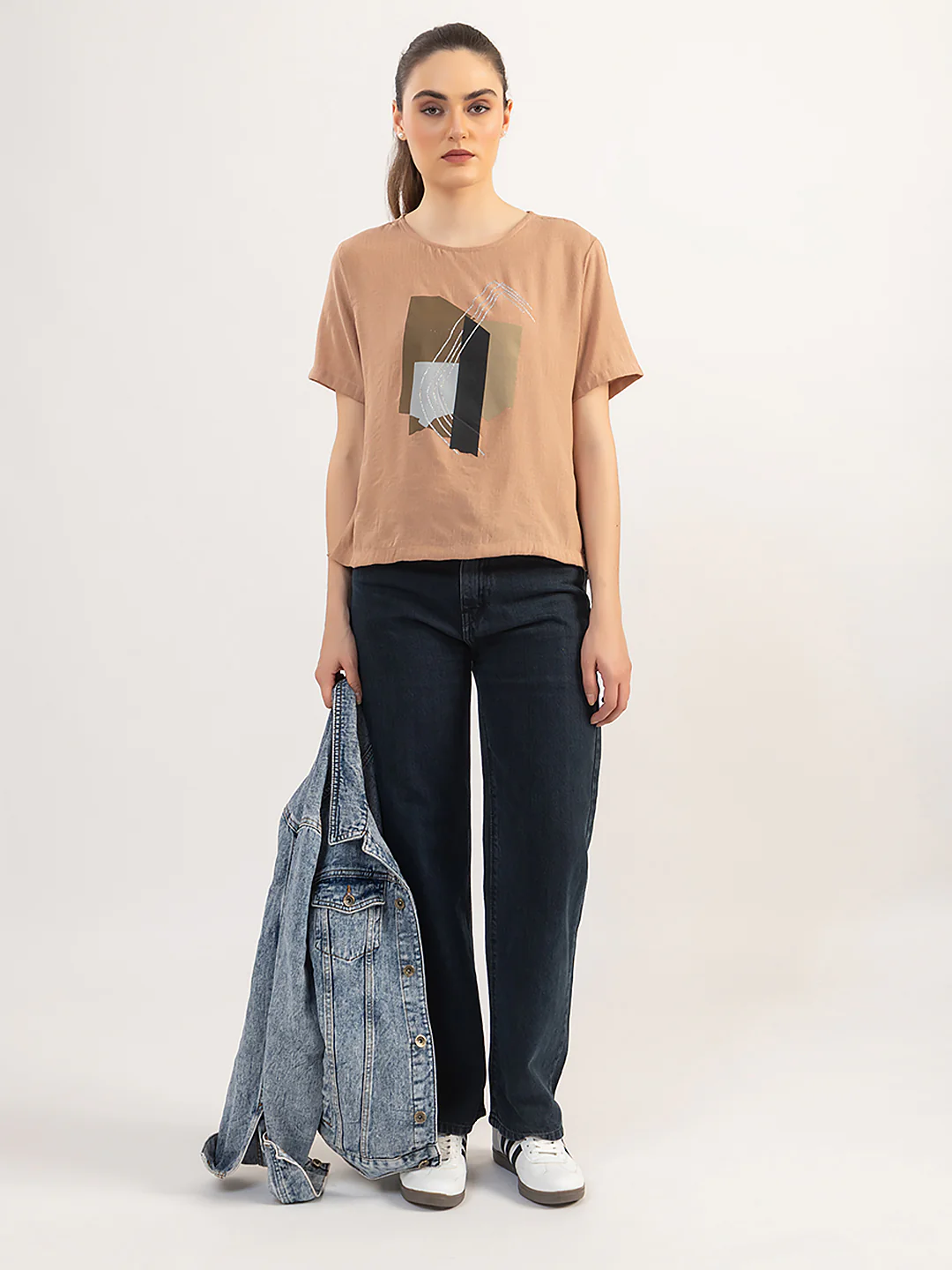 Women’s Signature T-Shirt - Image 7