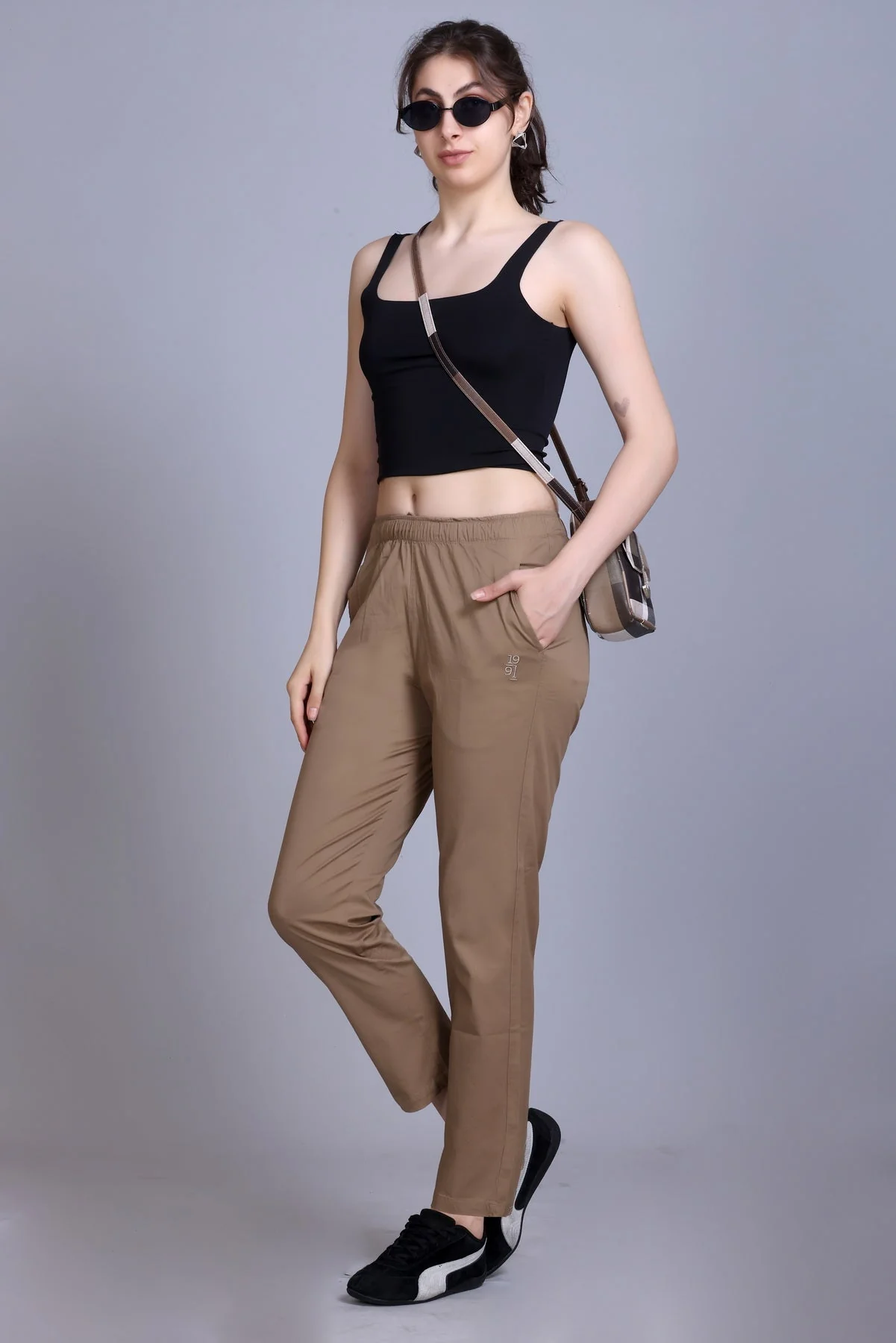 Women's Stretchable Solid Pants - Image 6