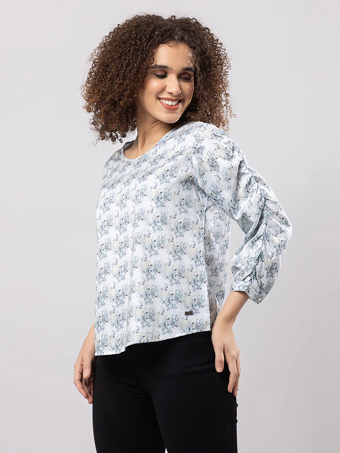 Women's Floral Print Top - Image 4