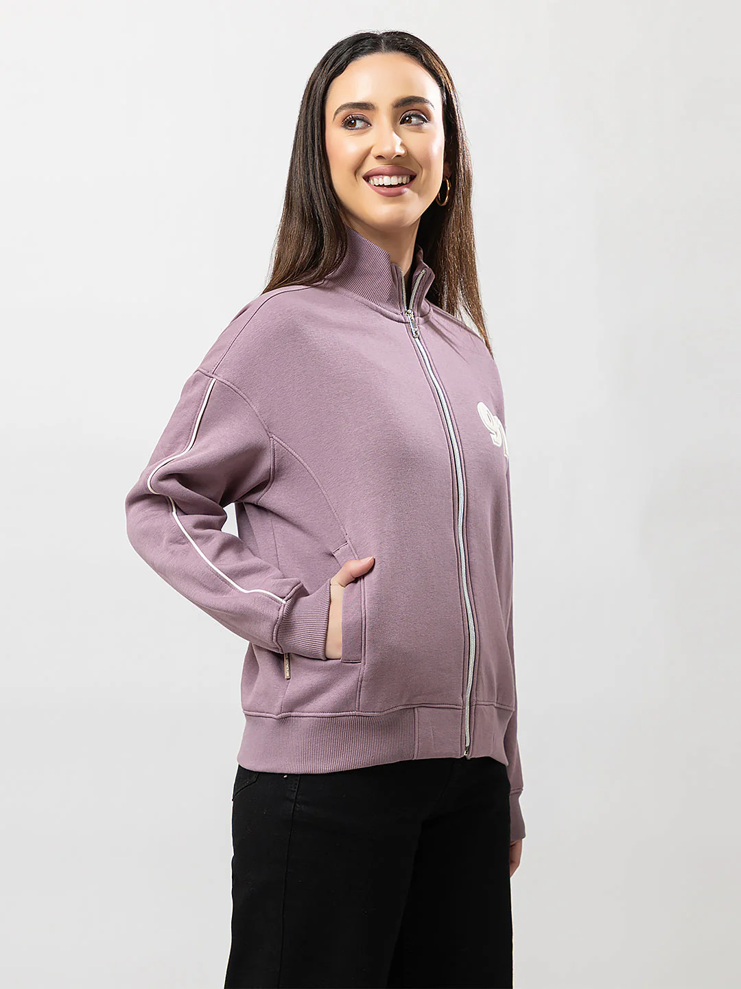 Women's Stylish Polyster Sweatshirt - Image 2