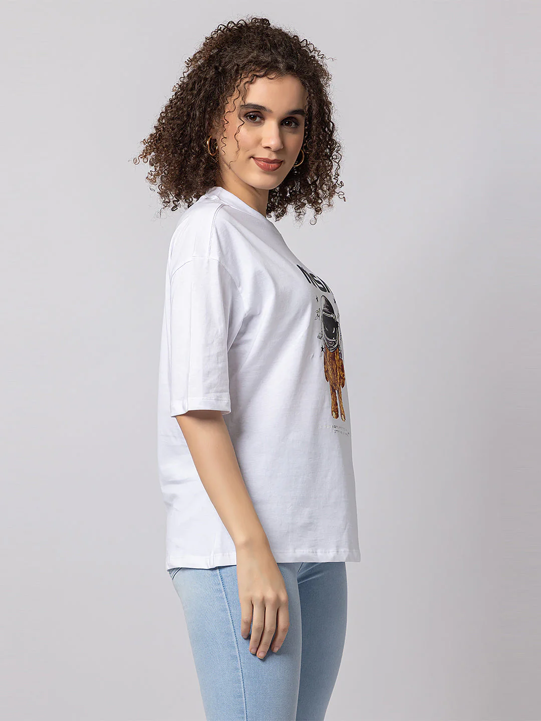 Women's Stylish T-Shirt - Image 8